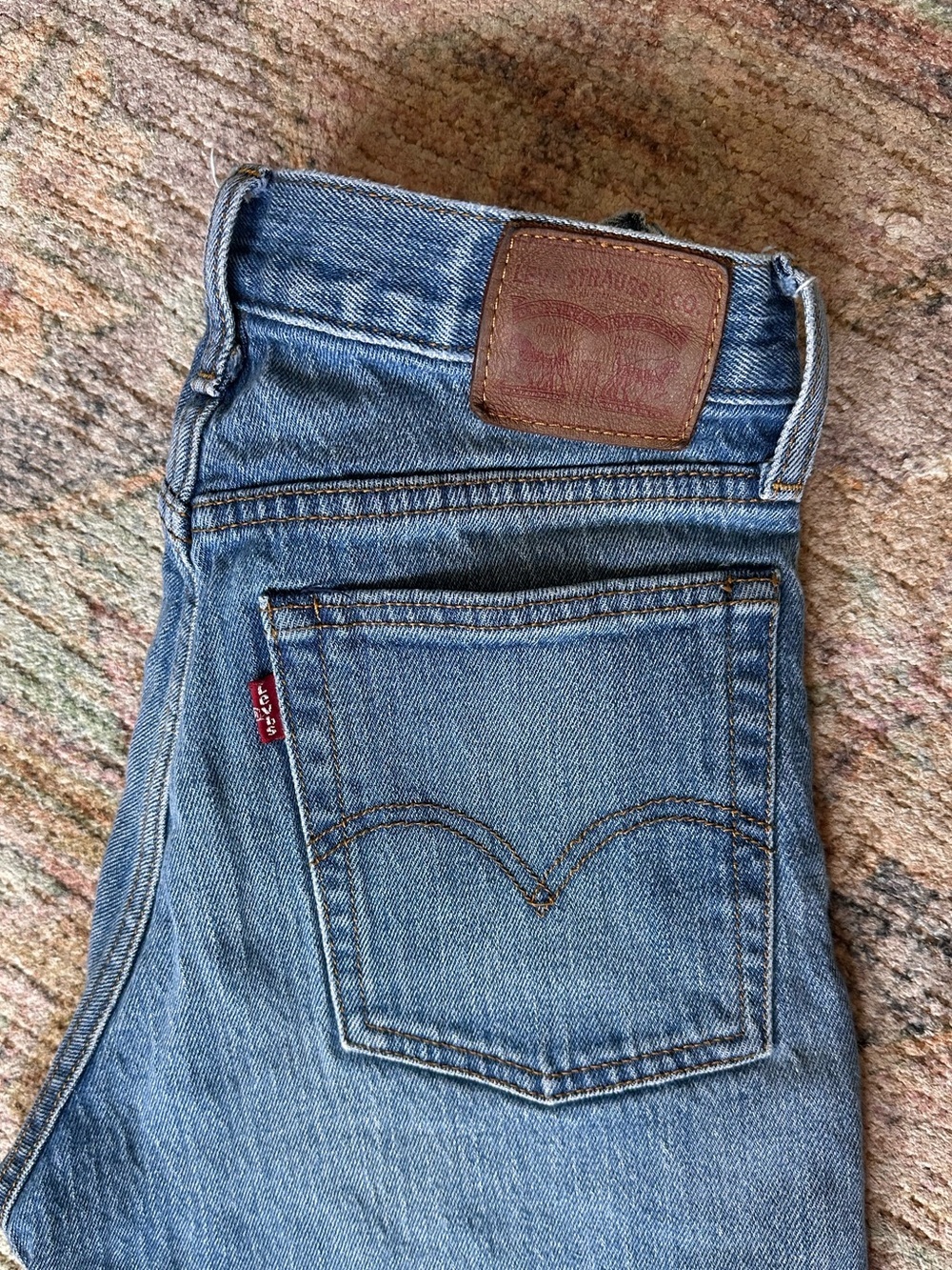 Levi's White Oak Cone Denim Women’s Cutoff Jeans - Picture 4 of 5